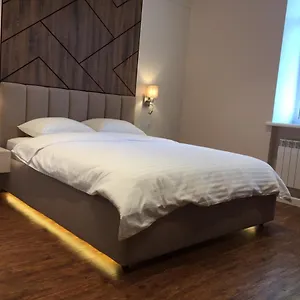 современный минимализм в центре киева. Киев